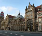 Университет Манчестера: особенности обучения и достопримечательности